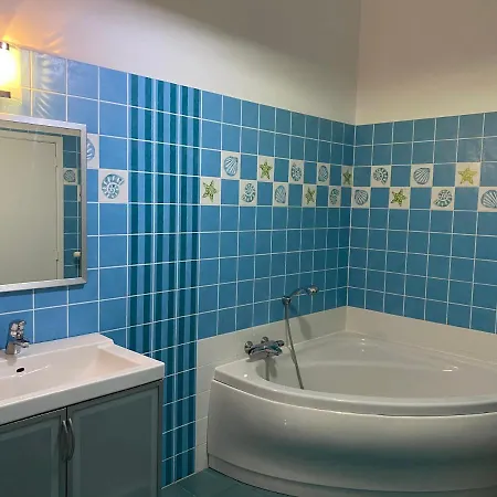 Suzanne's Dom wakacyjny Rochehaut