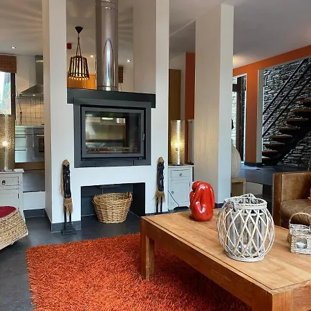 Suzanne's Dom wakacyjny Rochehaut