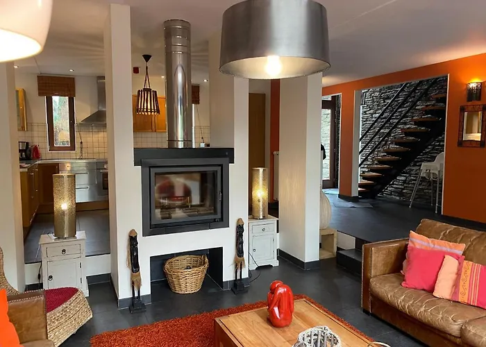 Suzanne's Hébergement de vacances Rochehaut